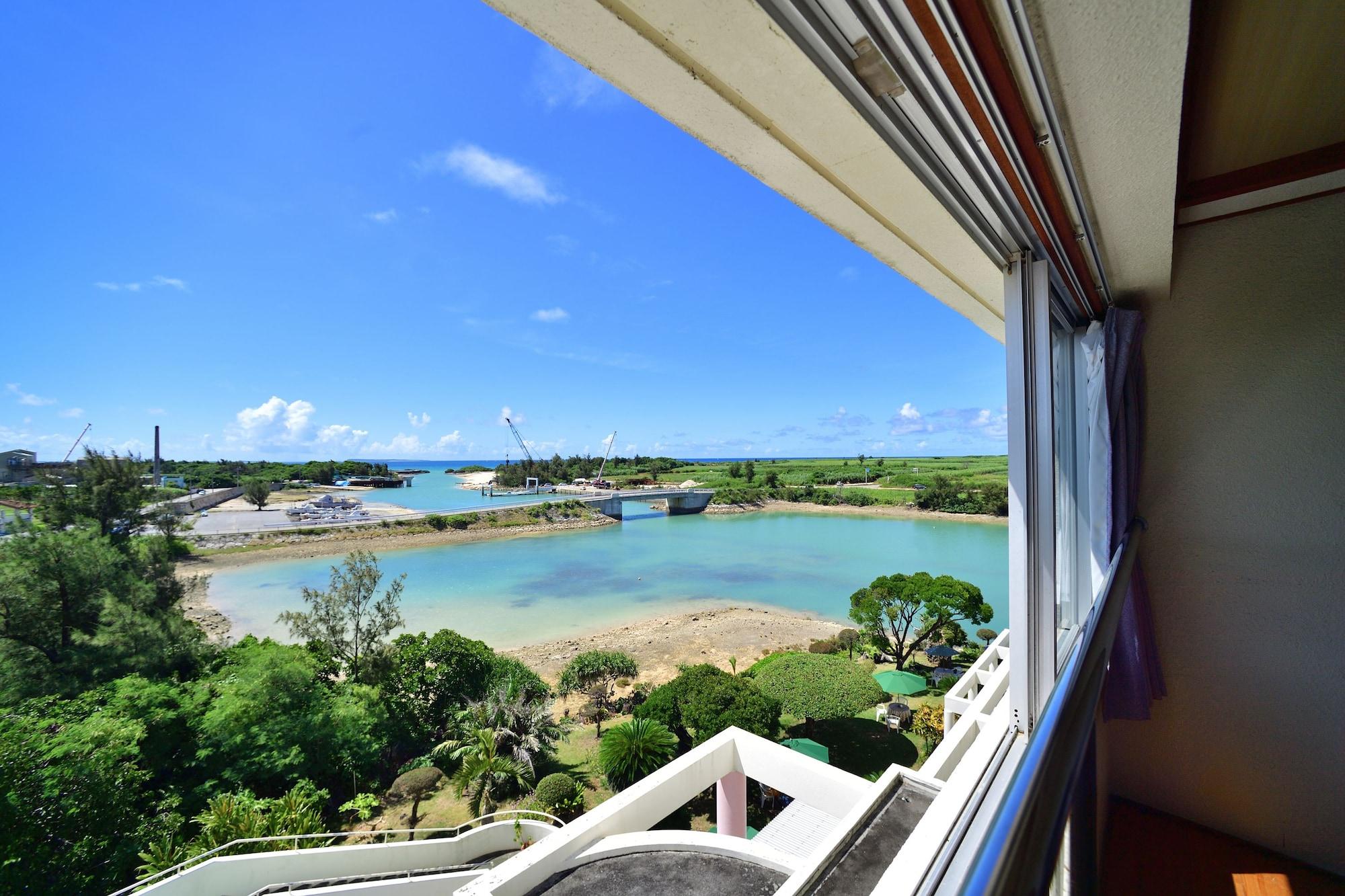 Hotel South Island Miyakojima  Екстериор снимка