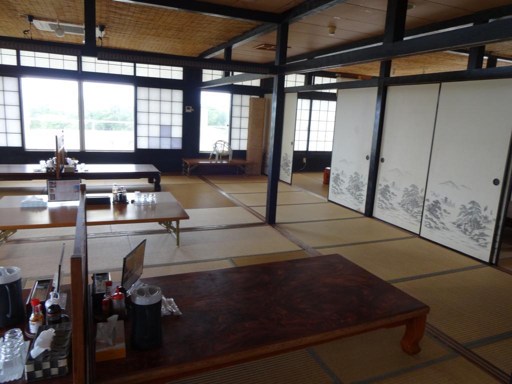 Hotel South Island Miyakojima  Екстериор снимка