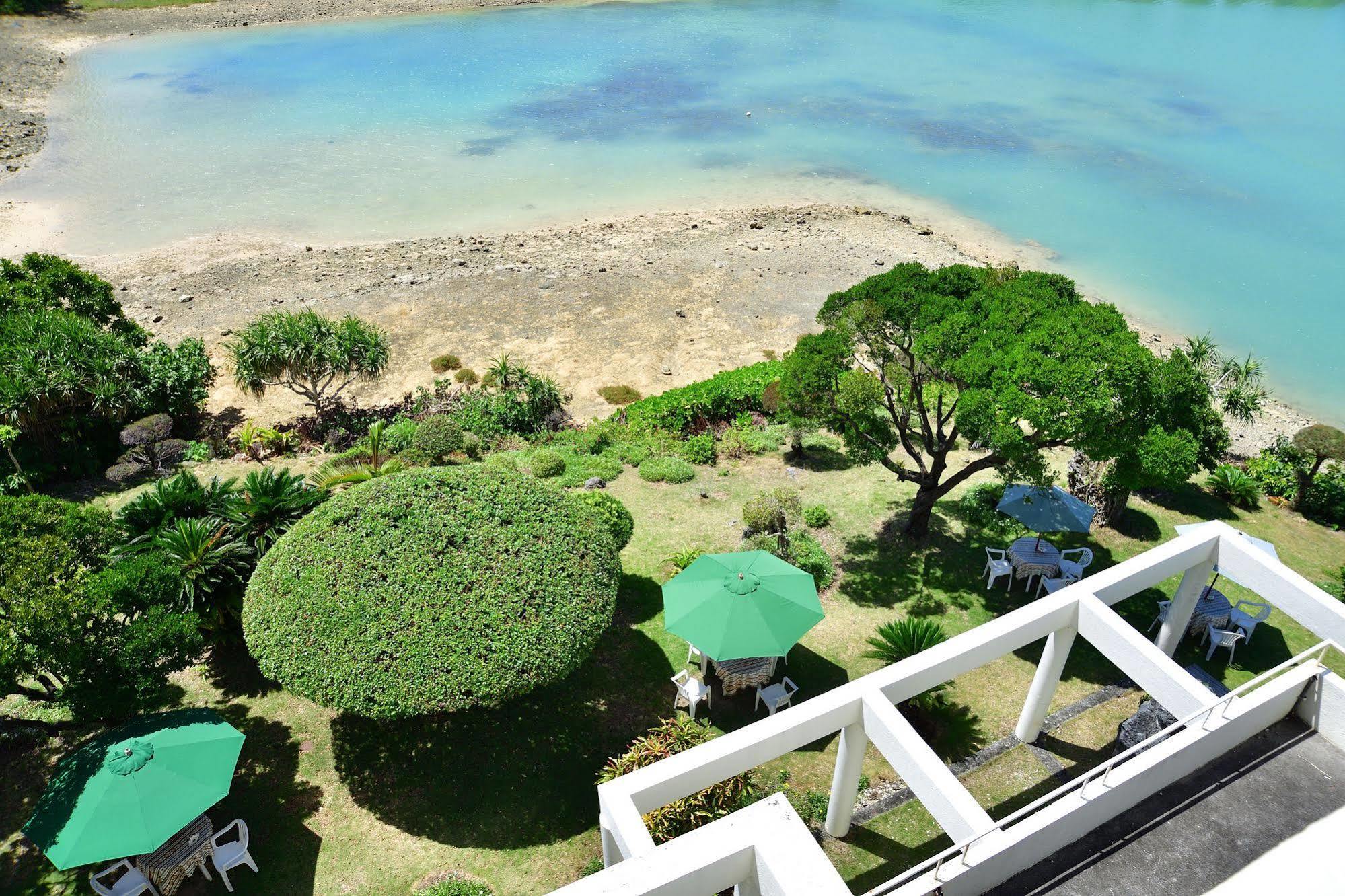 Hotel South Island Miyakojima  Екстериор снимка